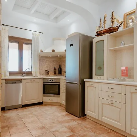 Unique Thasos * Принос