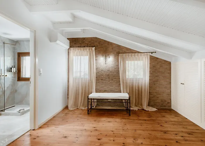 Unique Thasos Prínos